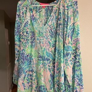 Lilly Pulitzer XL v-neck long sleeve top